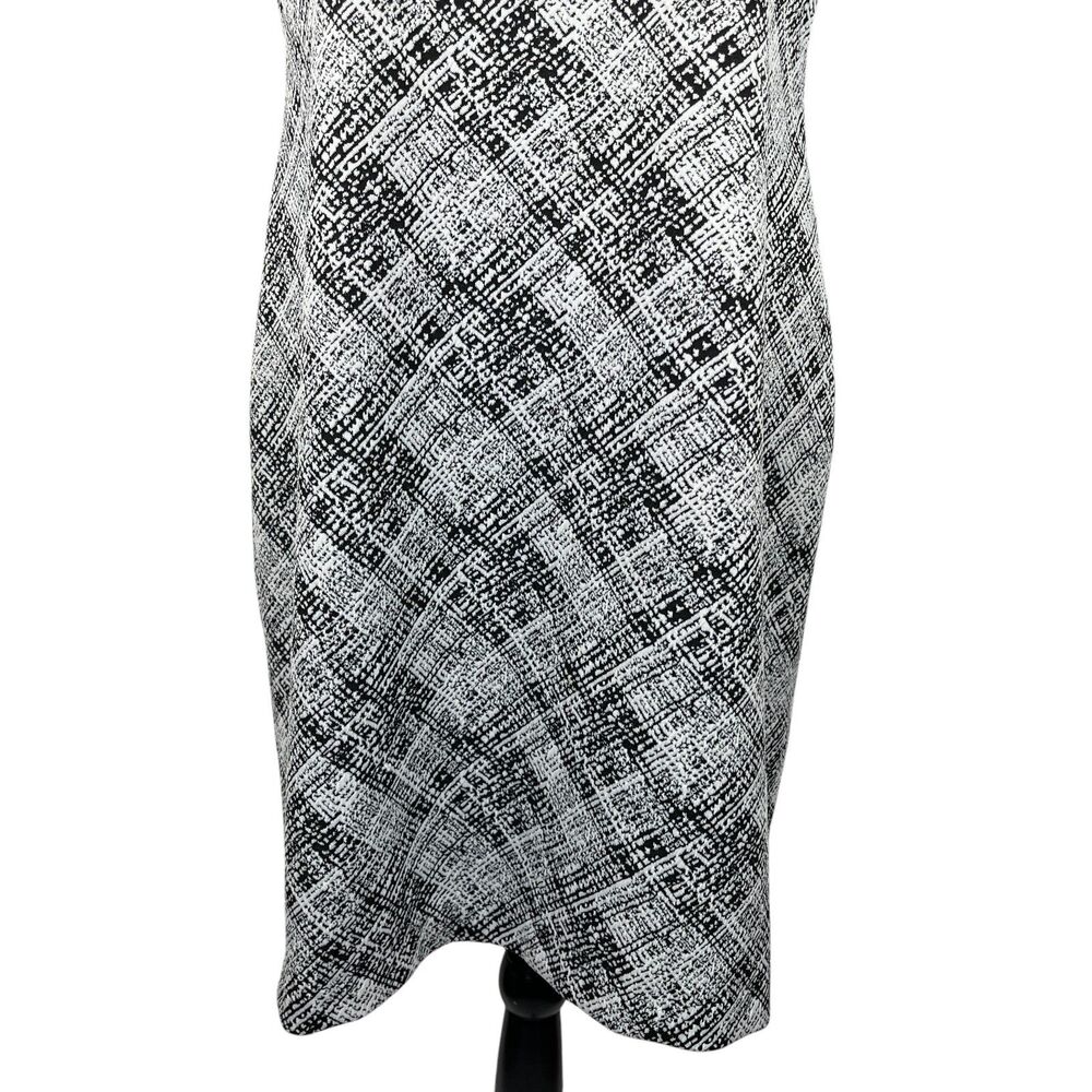 Calvin Klein Women’s Sheath Dress Size 12 Black White Short Sleeve Zip Back - Picture 3 of 10